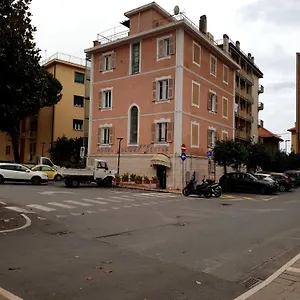 Piccolo Center Finale Ligure